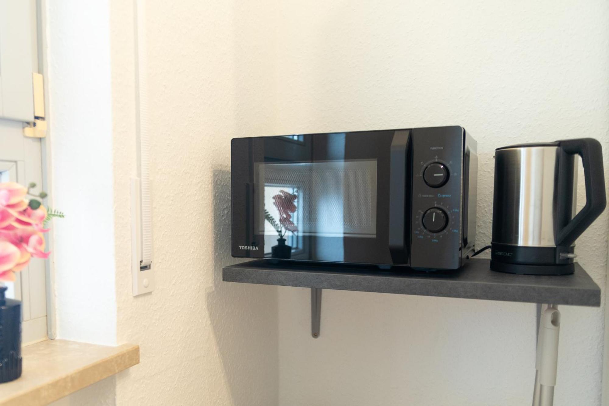 Home Shanti - Studio, Suedvorstadt, Balkon, Tv Lipcse Kültér fotó